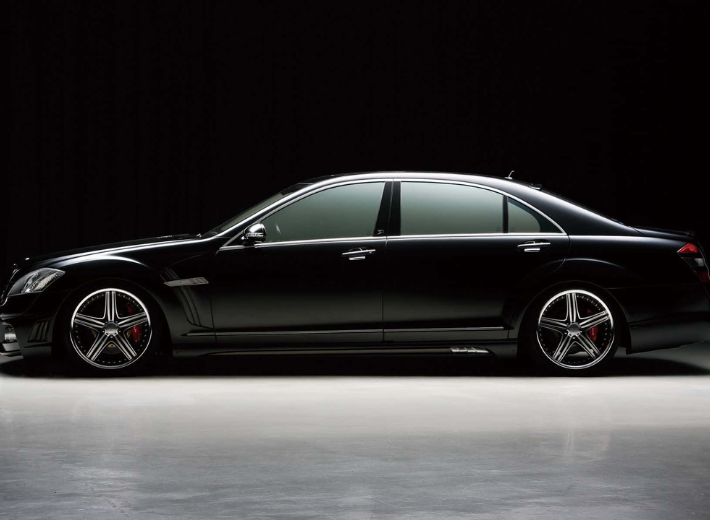 Executive Sedans for SeaWorld Marine Experiences