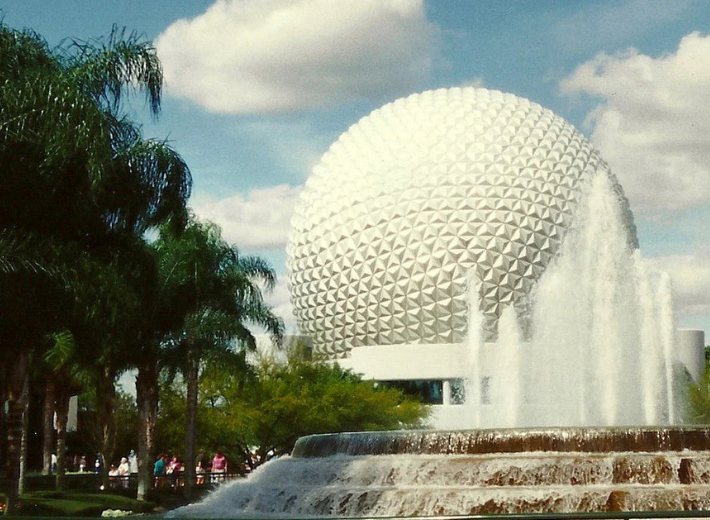 Disney EPCOT Transportation Amenities and Features