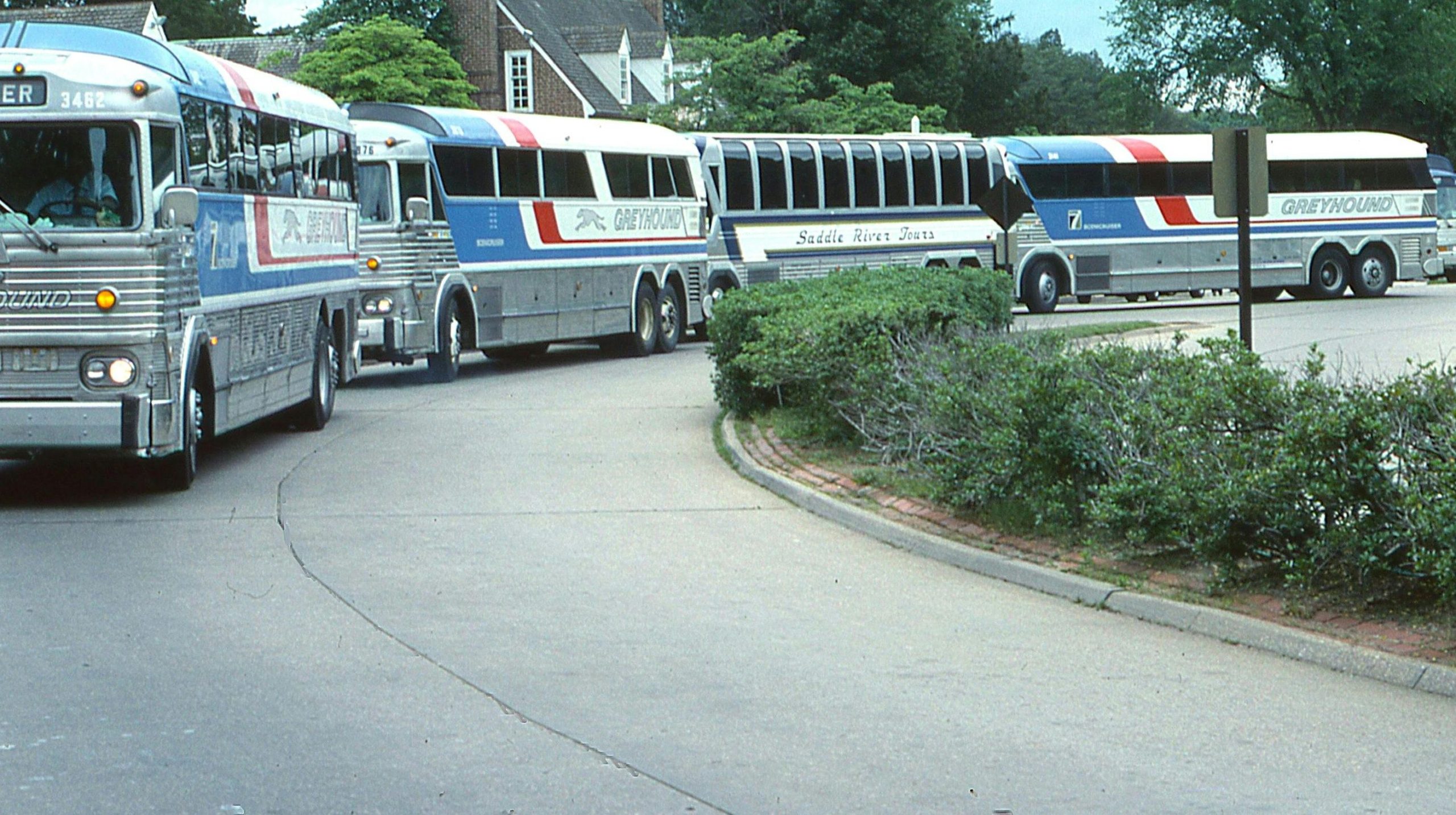 How to get from Hollywood Studios to Magic Kingdom